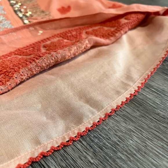 ⭐️SOLD⭐️ Gorgeous Anthropologie sequin top 00 - Picture 16 of 16